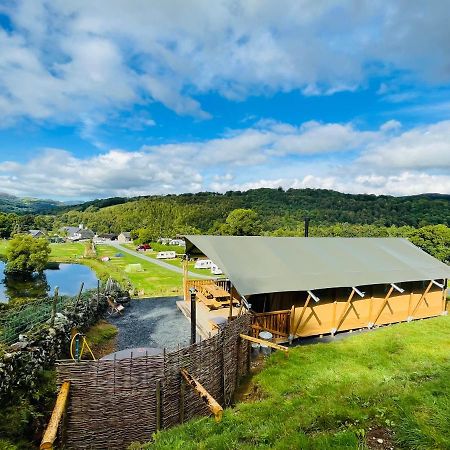Mountain View Safari Tent With Hot Tub In The Heart Of Snowdonia Dolgellau Exterior photo