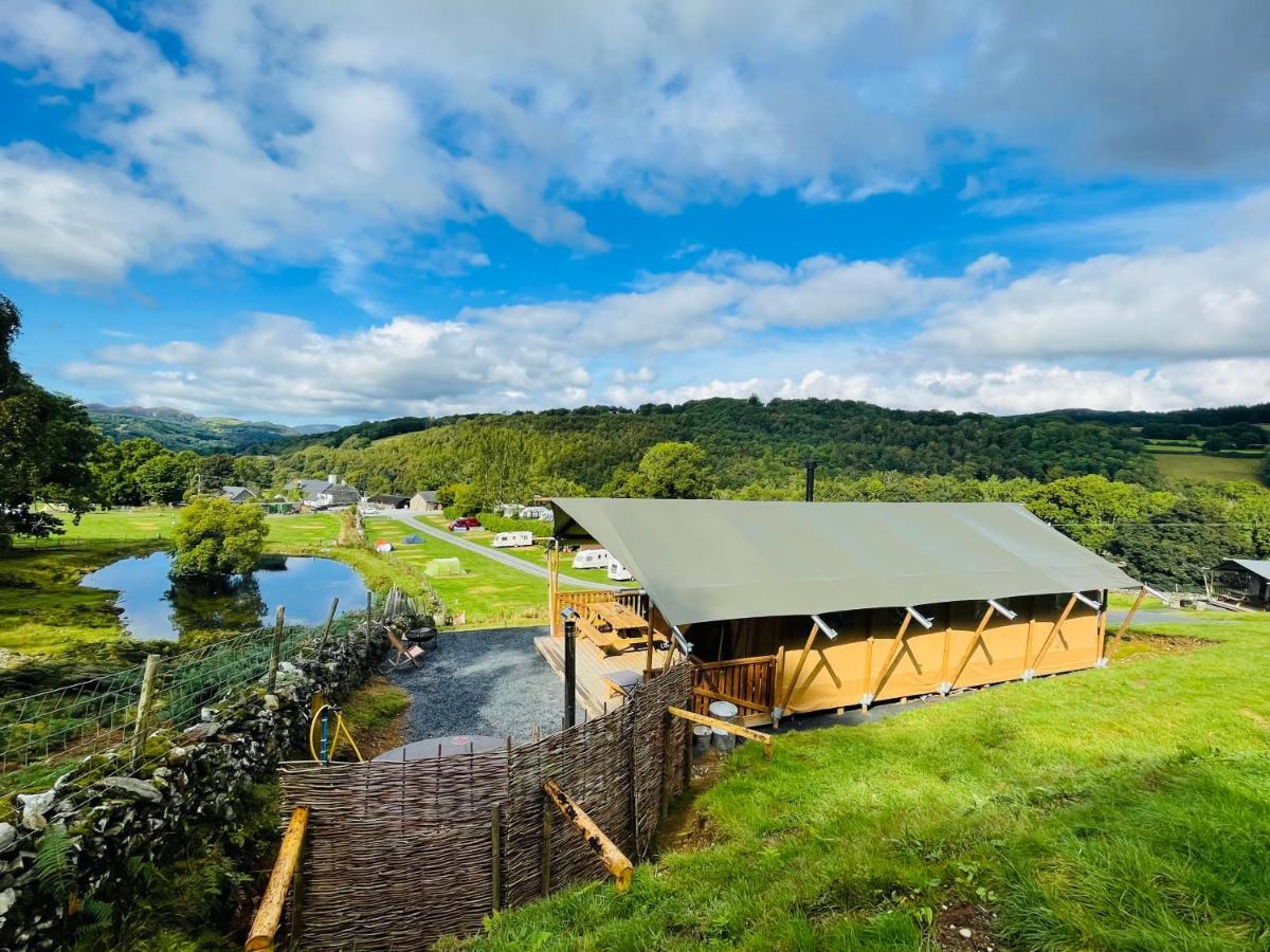 Mountain View Safari Tent With Hot Tub In The Heart Of Snowdonia Dolgellau Exterior photo