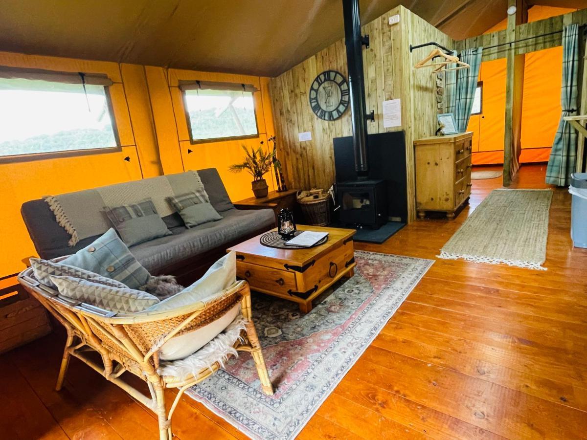 Mountain View Safari Tent With Hot Tub In The Heart Of Snowdonia Dolgellau Exterior photo